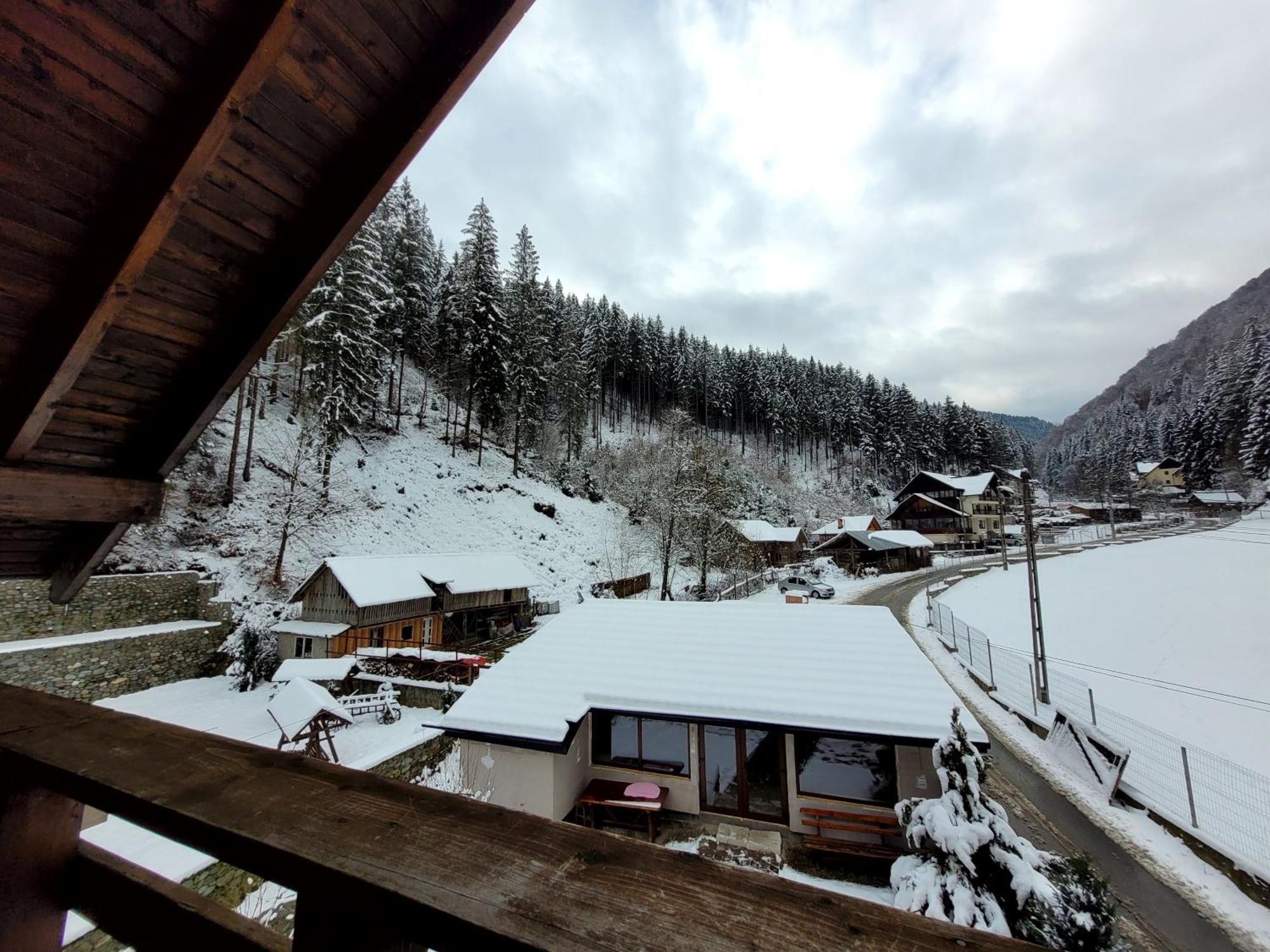 Casa Maryon Villa Rucăr Kültér fotó